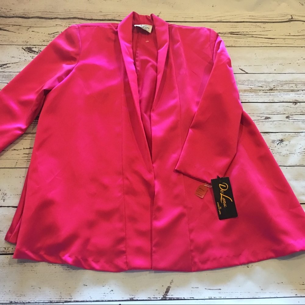 NWT Gorgeous Fucshia Pink Swing Topper